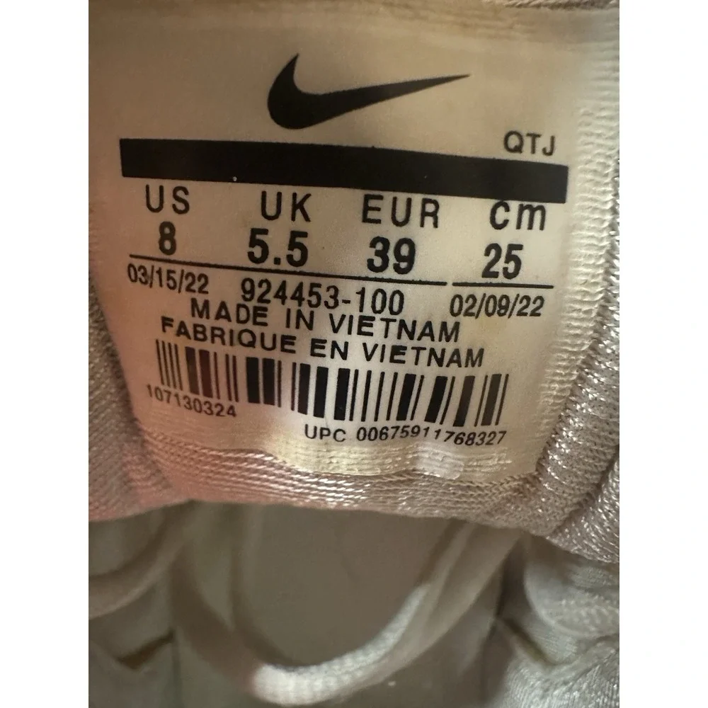 Vapormax Plus Triple White Pure Platinum Women's Size US 8 shoes sneakers